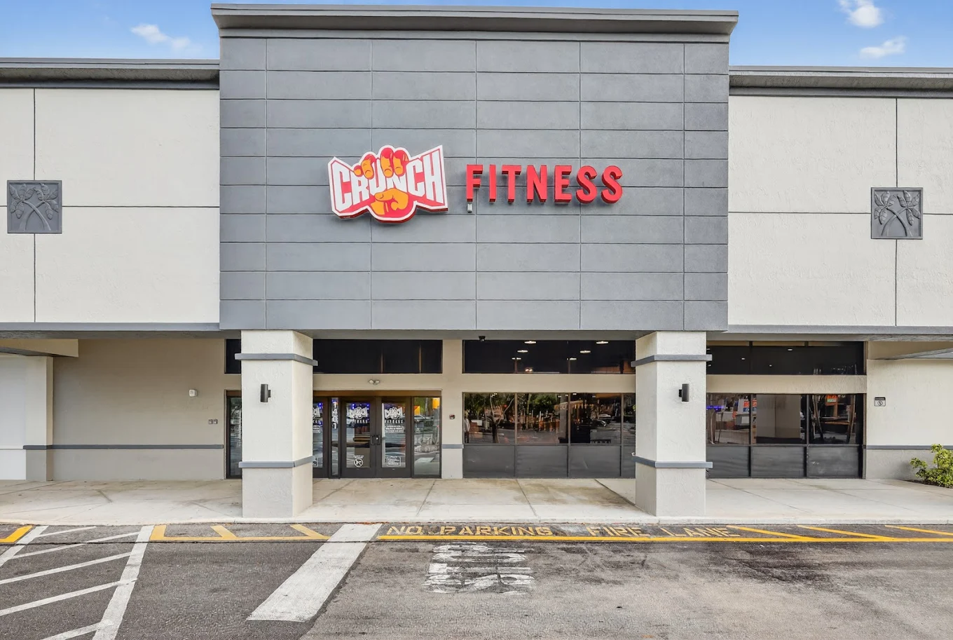 Crunch Fitness commercial build-out by Molina Custom Works