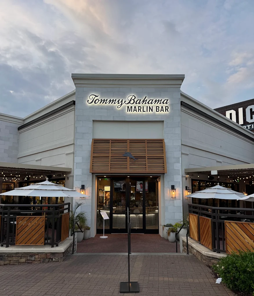 Tommy Bahama Charlotte custom millwork by Molina Custom Works